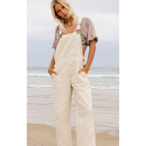 Billabong Pants - Billabong Sand Canyon Women White Cap Denim Overalls Medium NWT